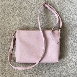 A New Day blush faux leather crossbody- like new!